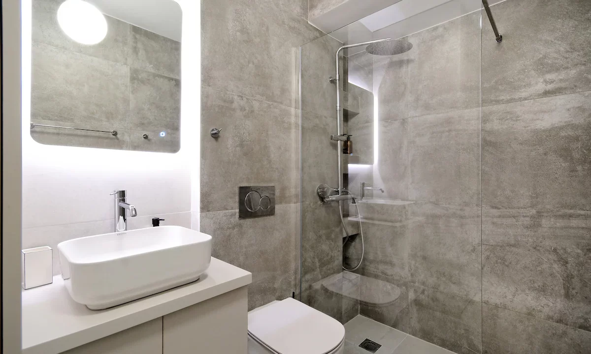 armonia - pagrati - master bathroom (1)